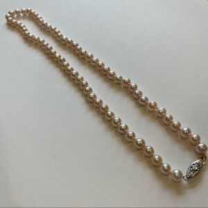 Vintage 14k Pink Pearl necklace
